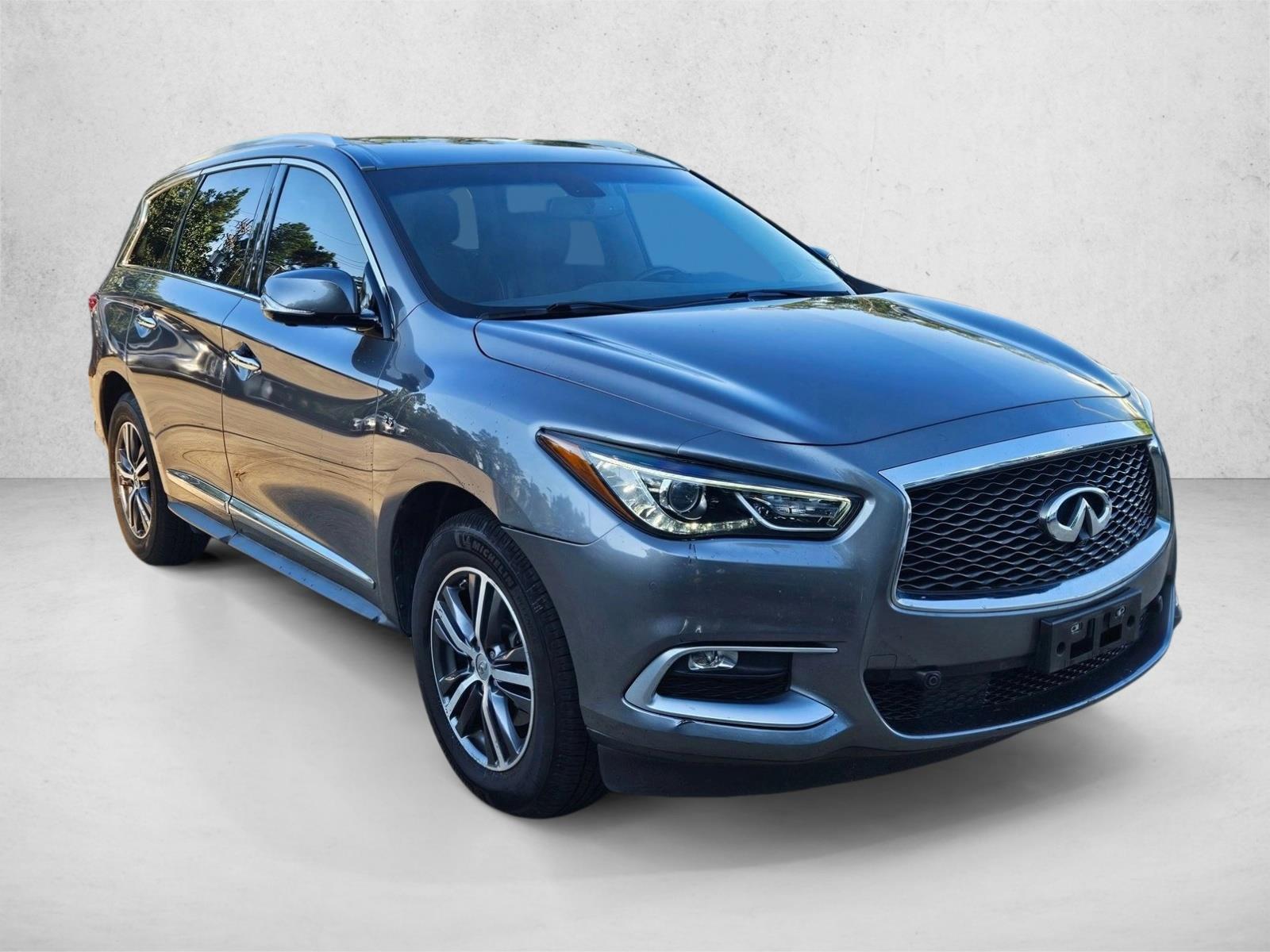 2016 Infiniti QX60 3.5 photo 3