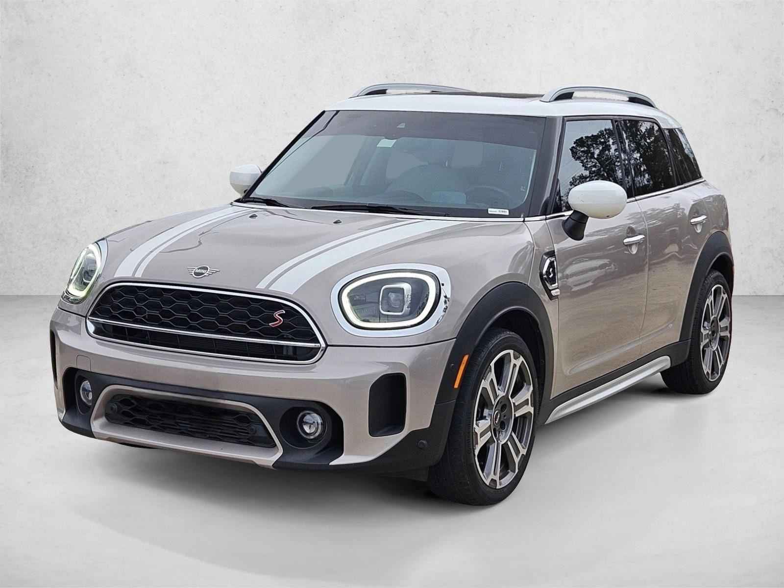 2024 MINI Countryman S's photo