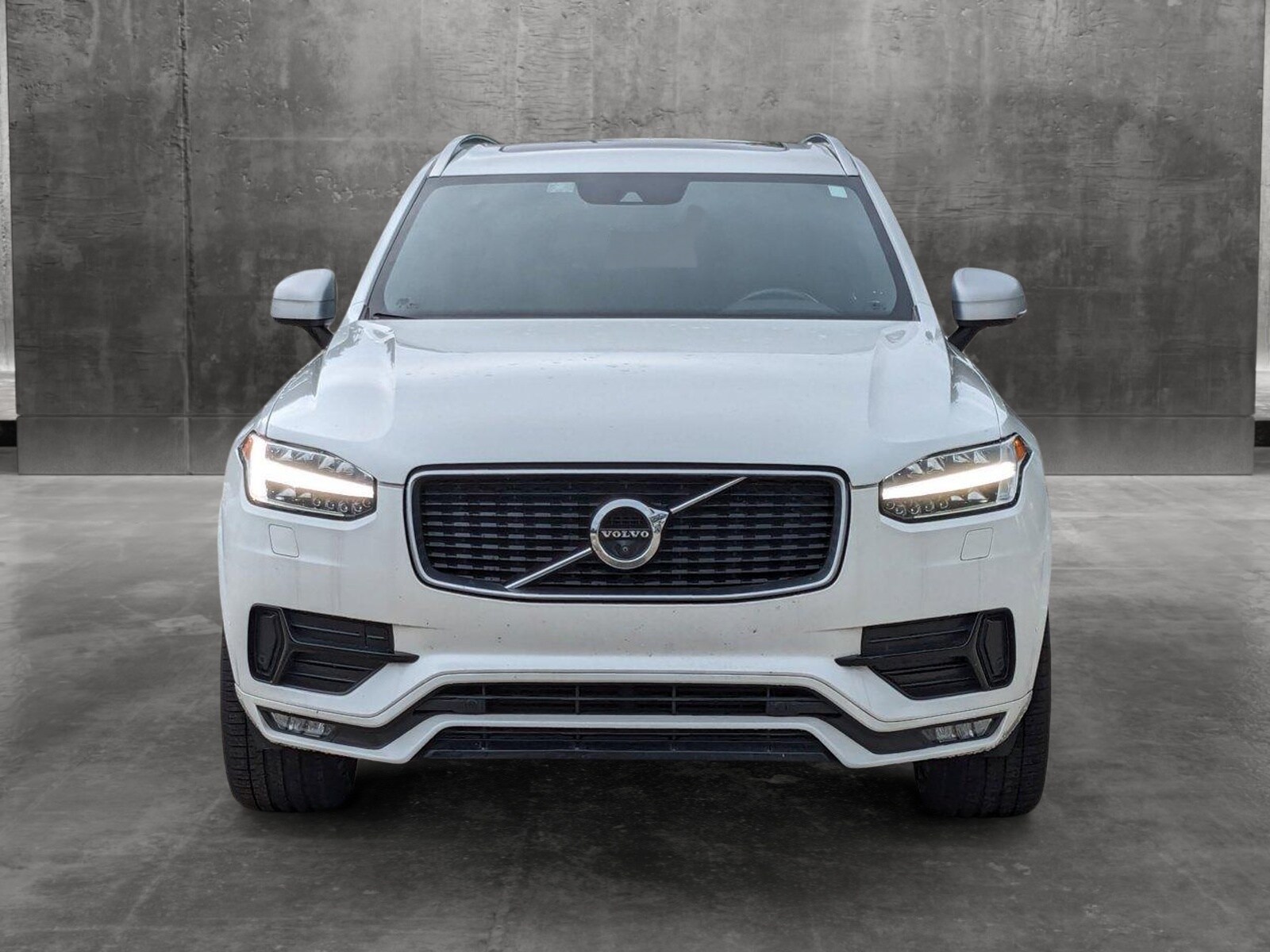 Used 2016 Volvo XC90 R-Design with VIN YV4A22PMXG1035715 for sale in The Woodlands, TX