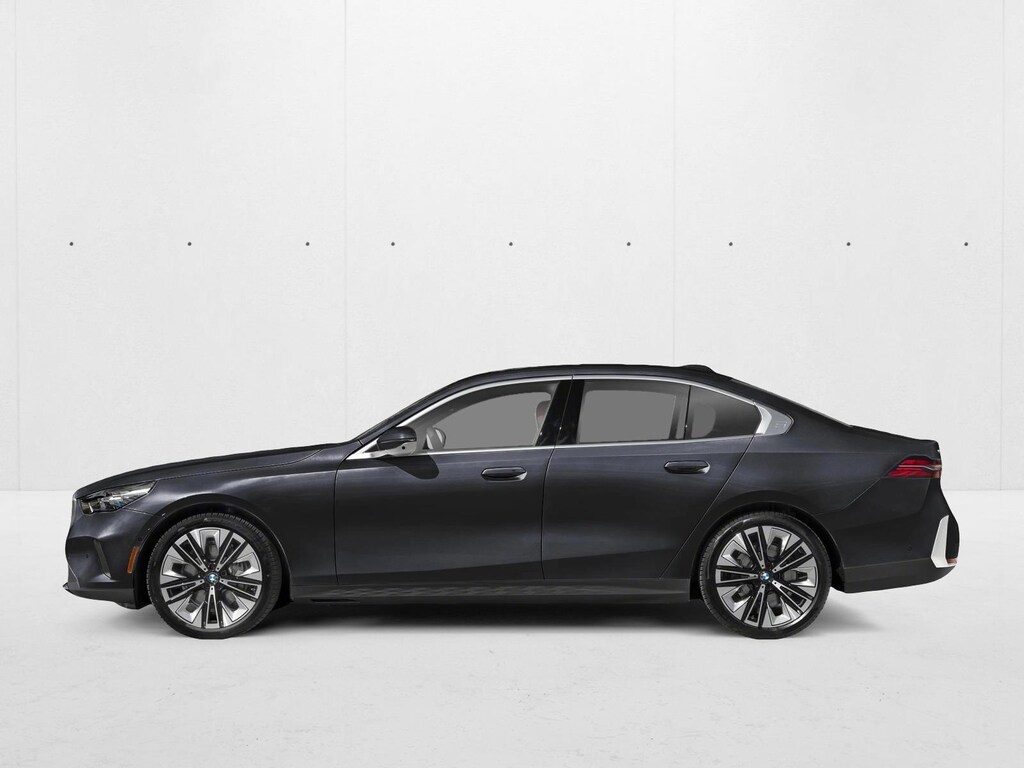 Used 2027 BMW 540i xDrive Sedan
