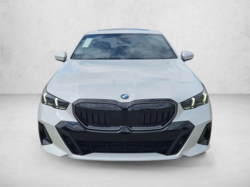 New 2026 BMW 530i Sedan
