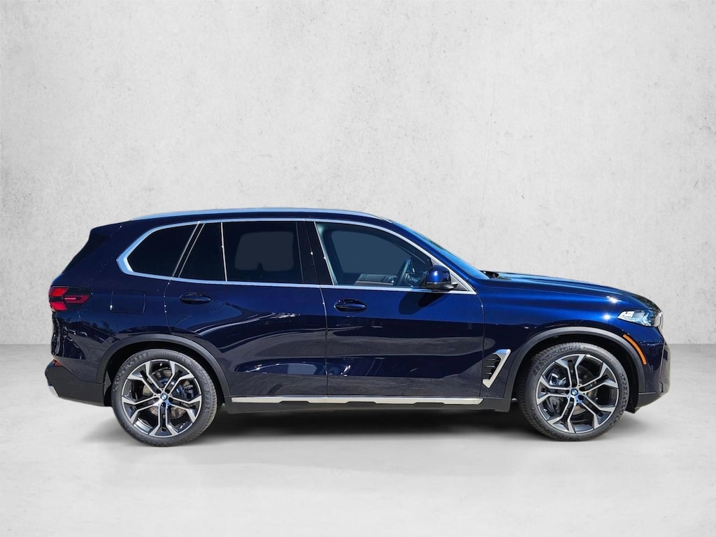 New 2026 BMW X5 PHEV xDrive50e SUV