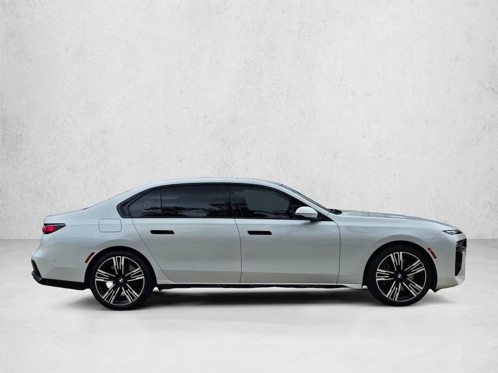 Used 2023 BMW 760i xDrive Sedan