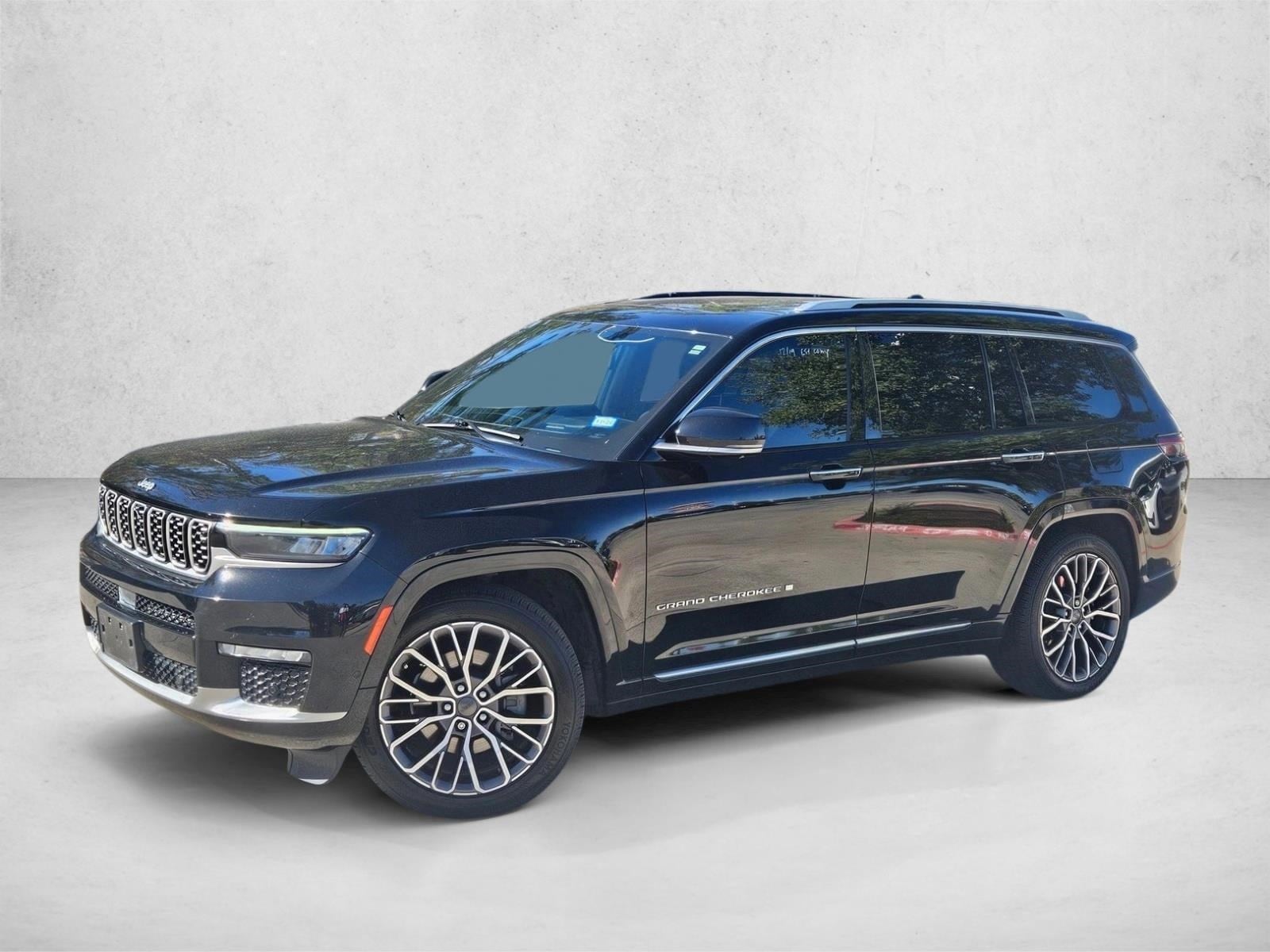 2021 Jeep Grand Cherokee L Summit Reserve's photo