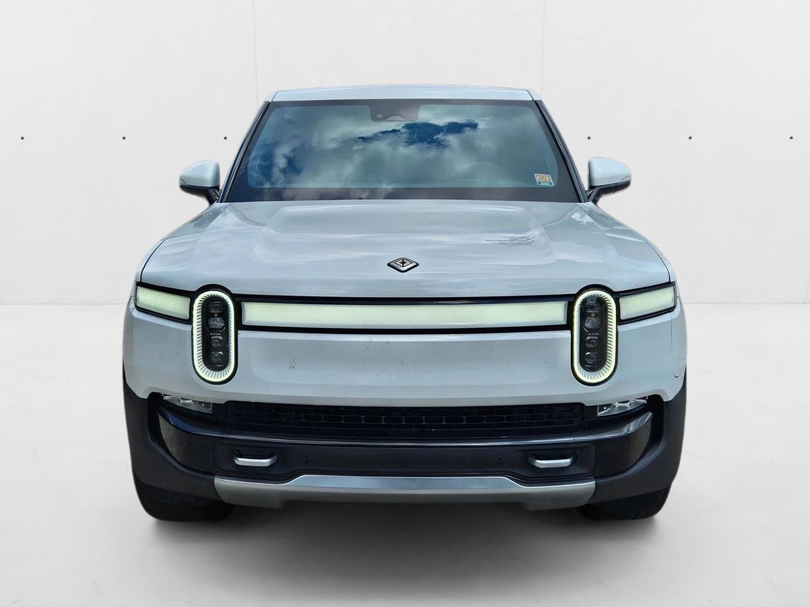 Used 2022 Rivian R1T Adventure with VIN 7FCTGAAA5NN012963 for sale in The Woodlands, TX