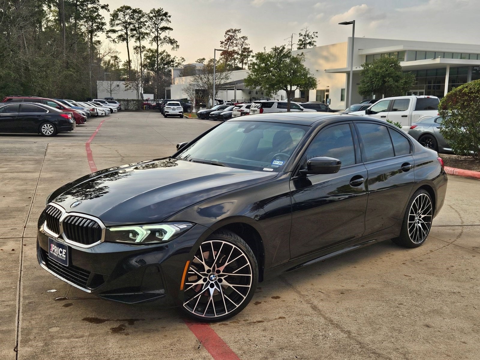 2023 BMW 3 Series 330i