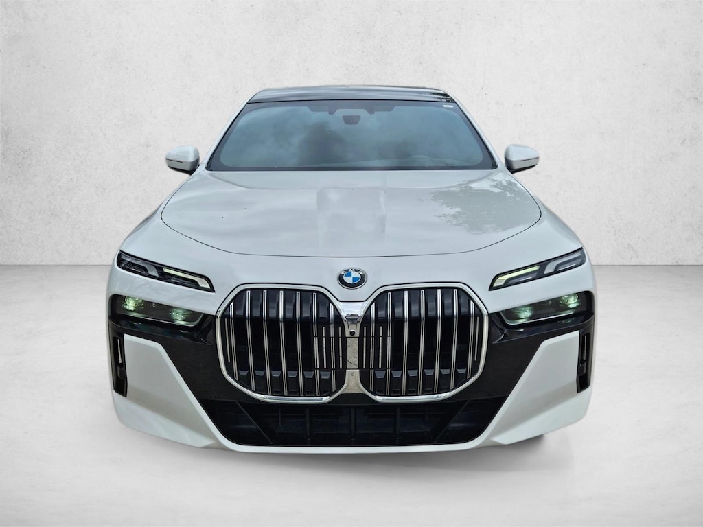 Used 2023 BMW 760i xDrive Sedan