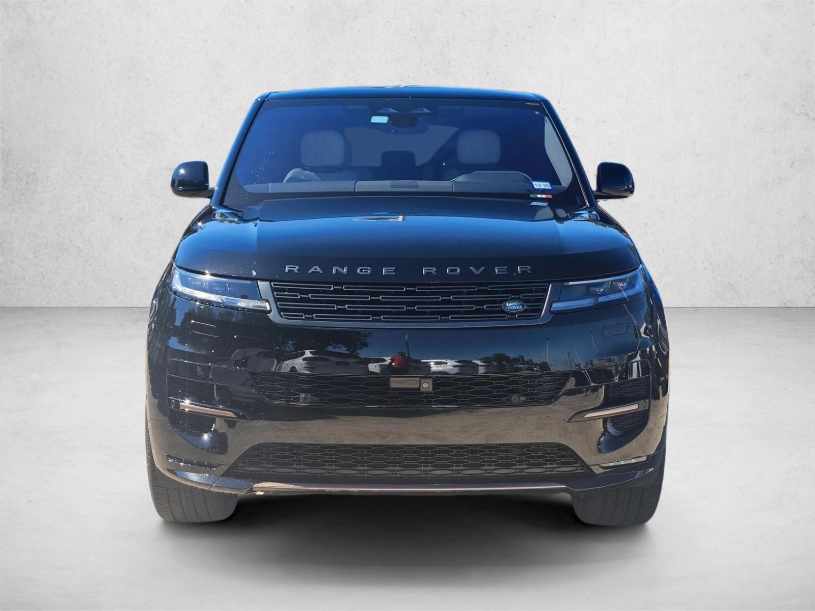 2023 Land Rover Range Rover Sport SE photo 2