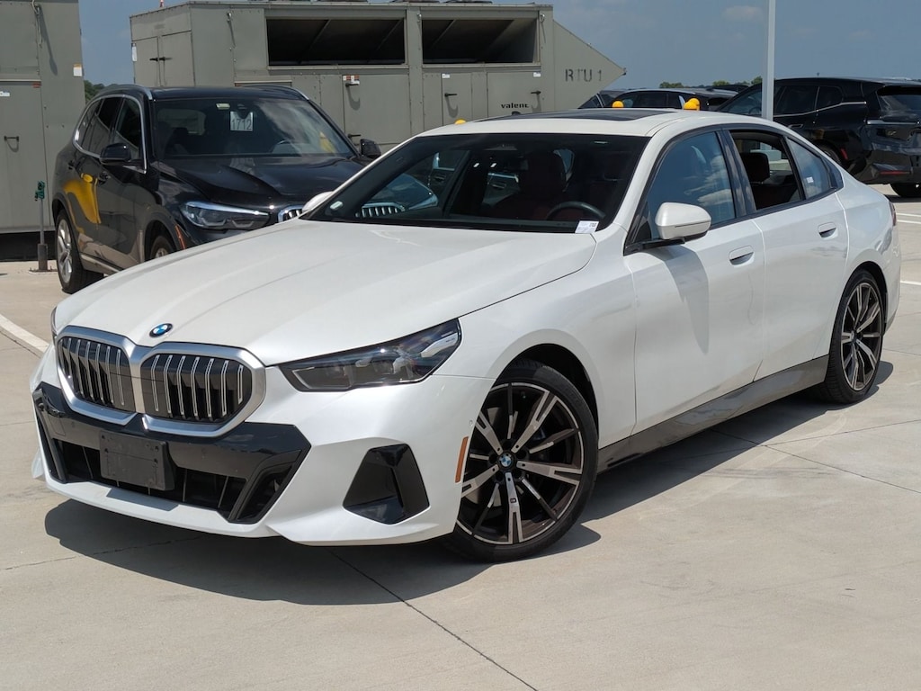Used 2025 BMW 530i xDrive Sedan