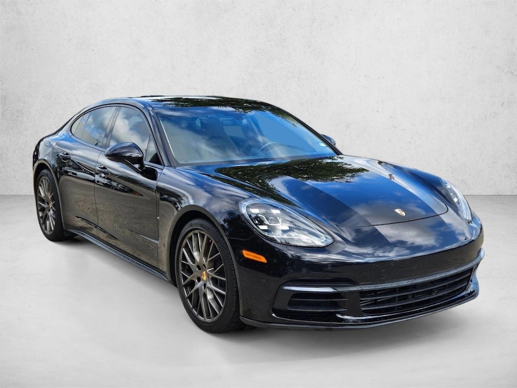 Used 2018 Porsche Panamera  Sedan