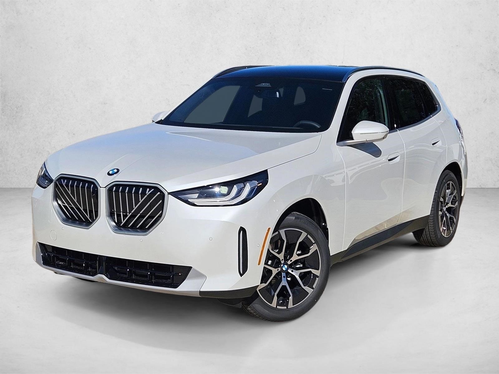 2026 BMW X3 30's photo