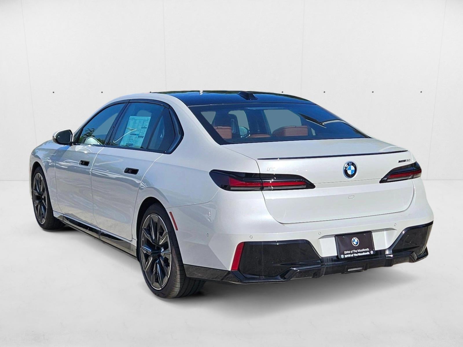 2025 BMW i7 50 - Photo 7