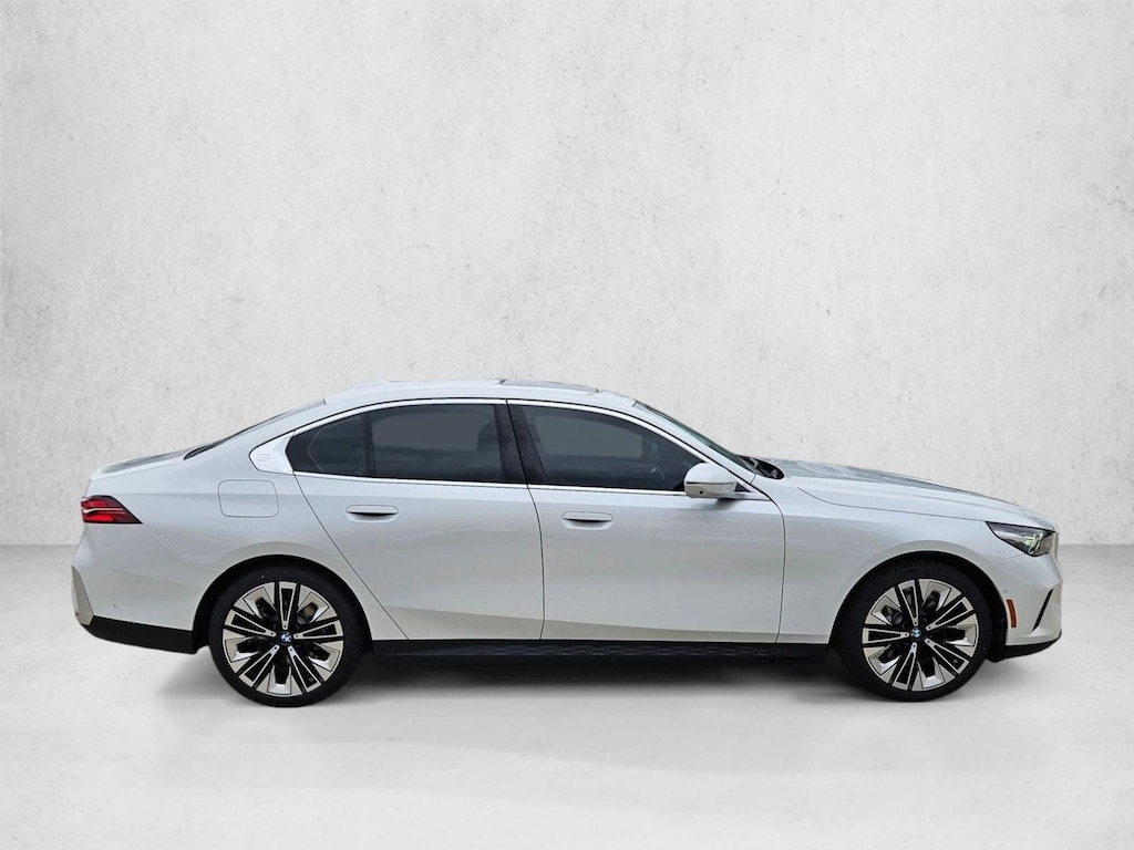Certified 2026 BMW 530i Sedan