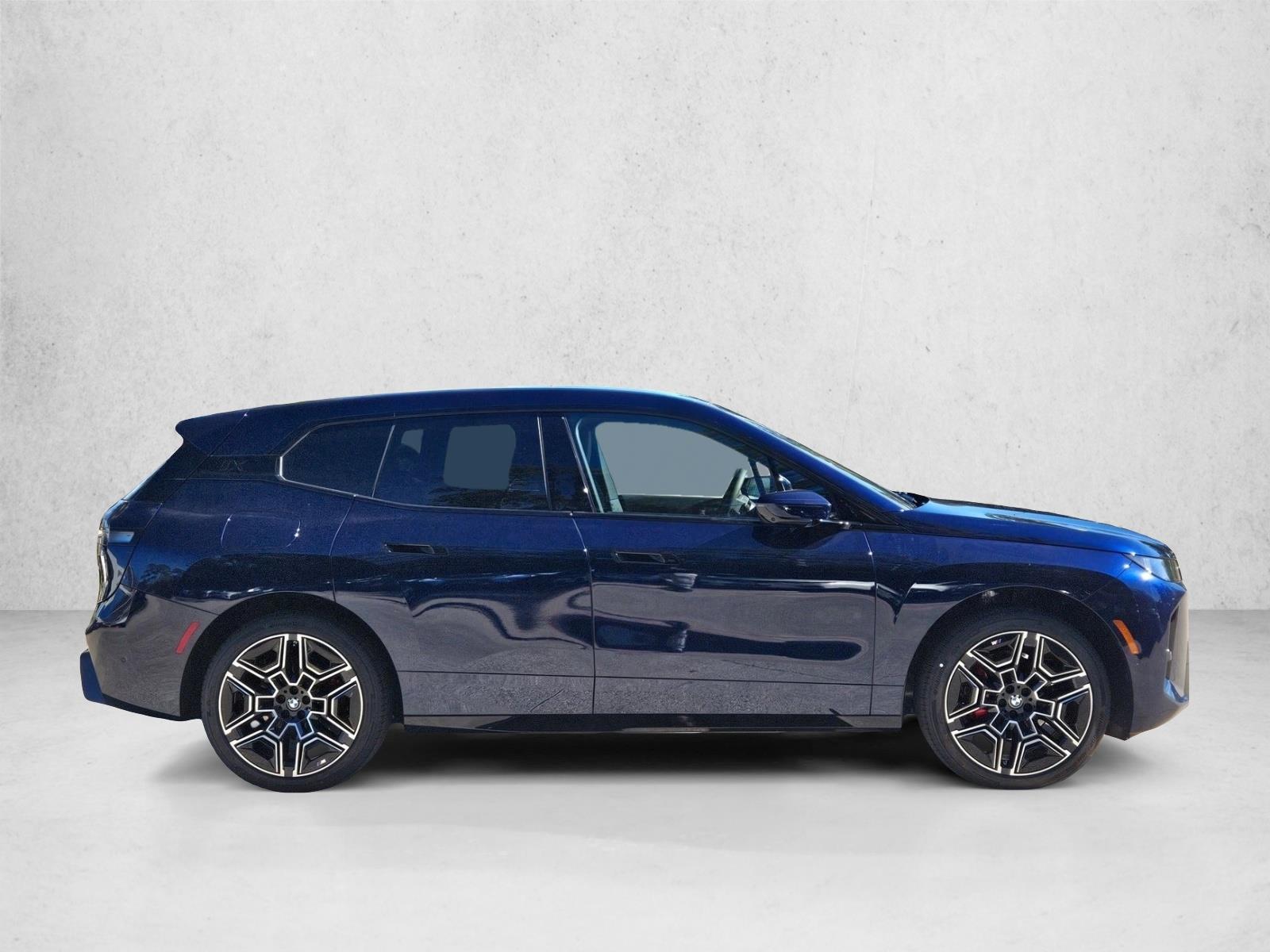 2026 BMW iX 60 - Photo 4