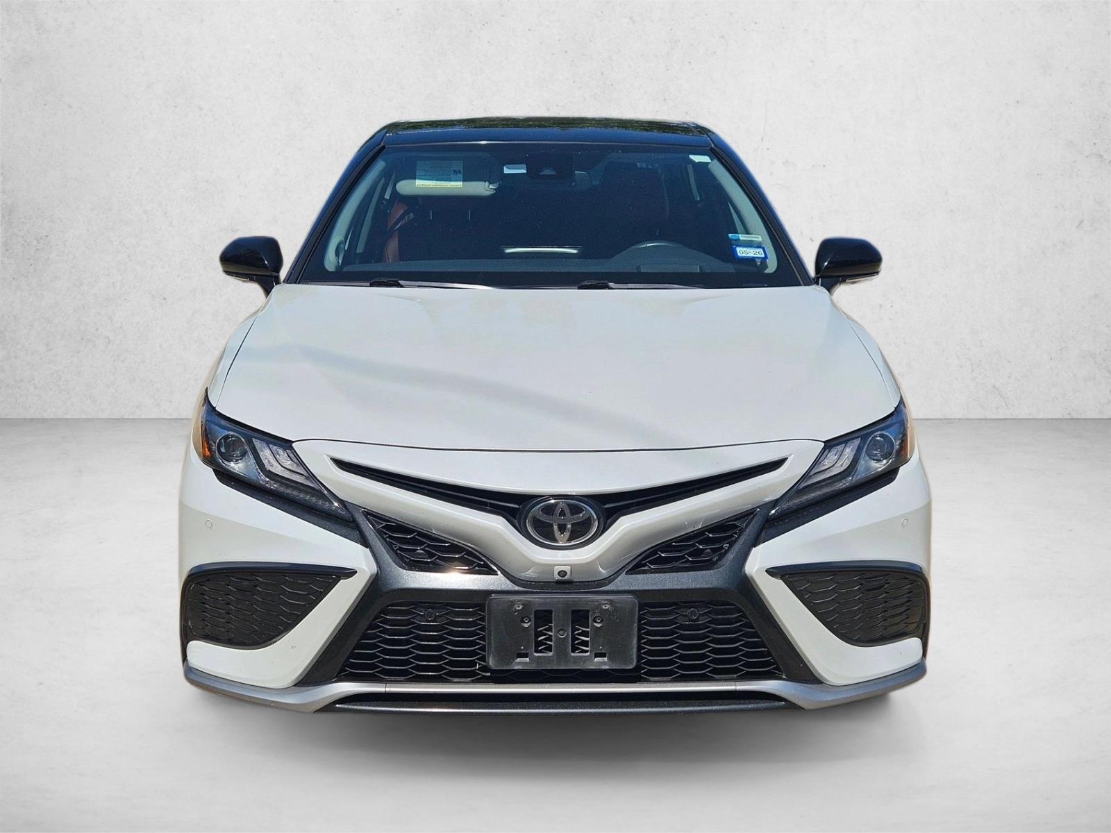 2021 Toyota Camry XSE V6 photo 2