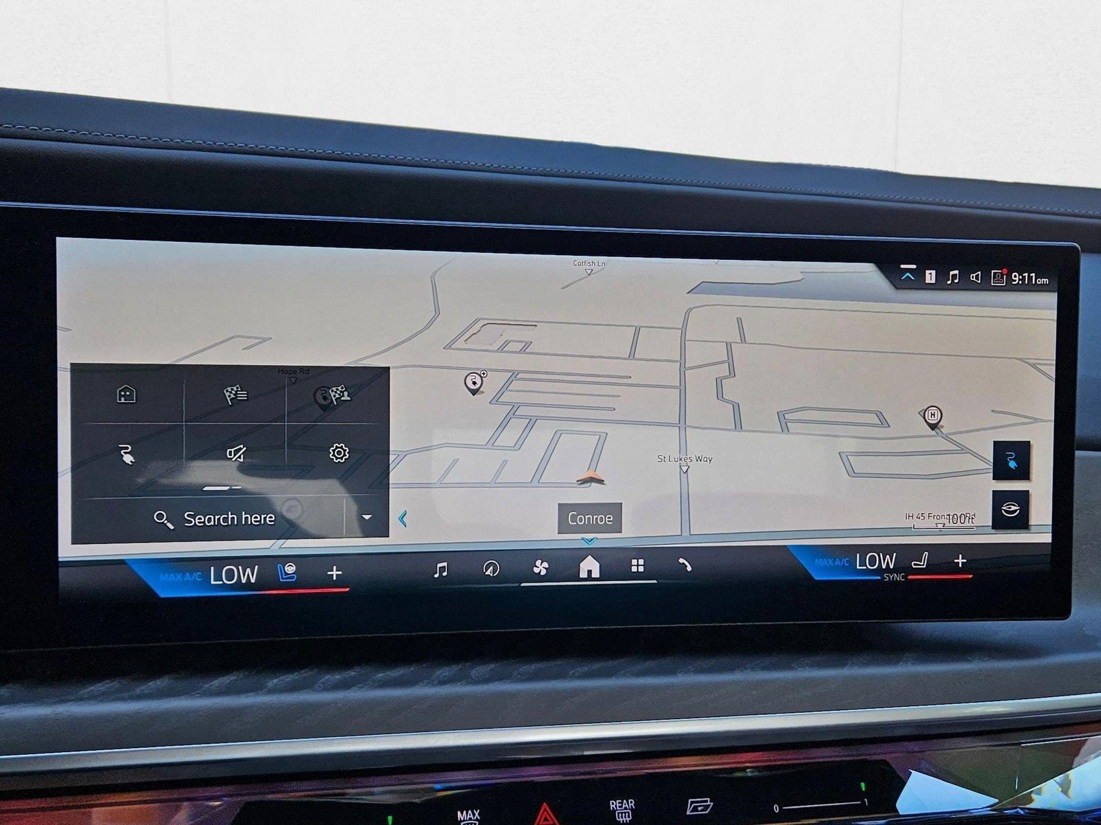 2025 BMW i7 50 - Photo 11