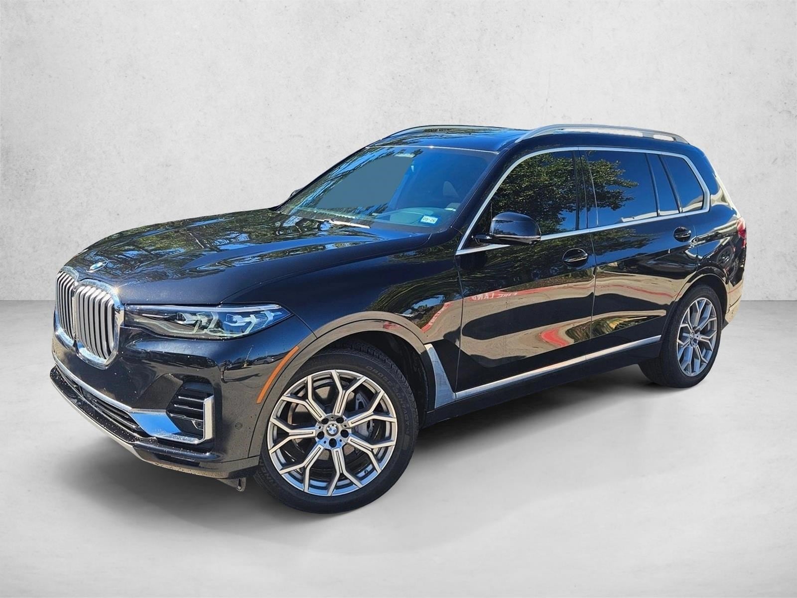 2020 BMW X7 40i's photo