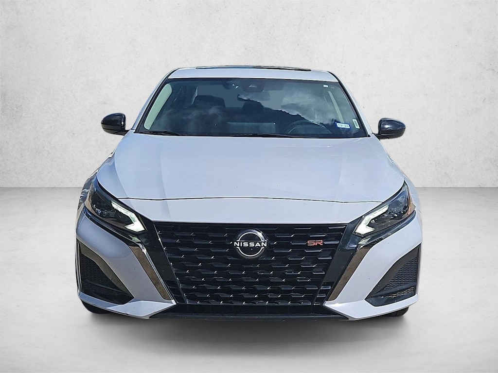 Used 2023 Nissan Altima 2.5 SR Sedan