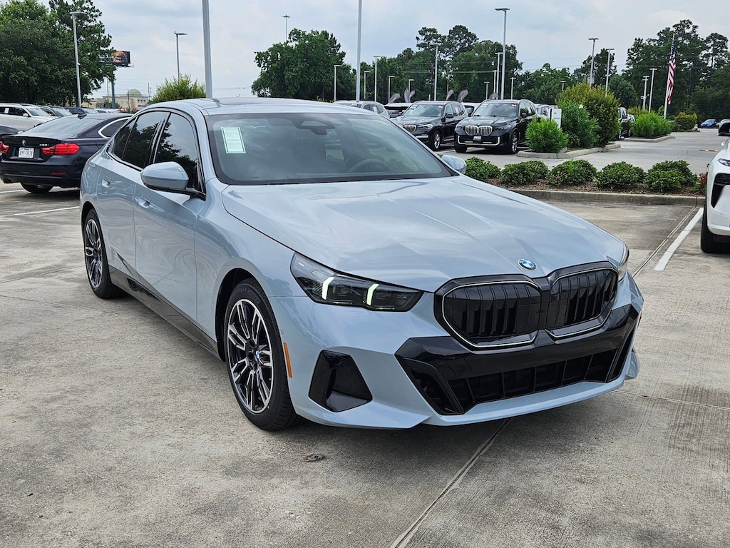 Certified 2026 BMW 530i xDrive Sedan