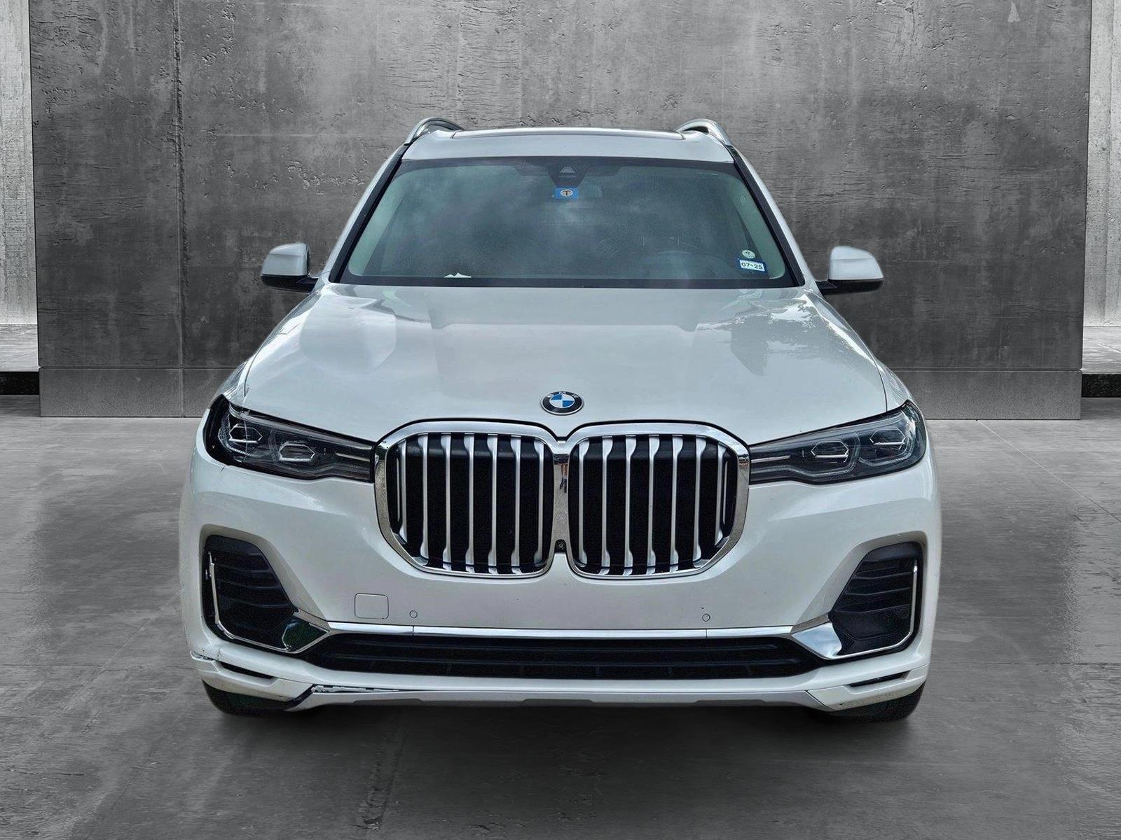 Used 2020 BMW X7 40i with VIN 5UXCW2C00L9C68809 for sale in The Woodlands, TX