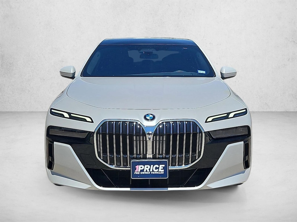 Used 2023 BMW 760i xDrive Sedan
