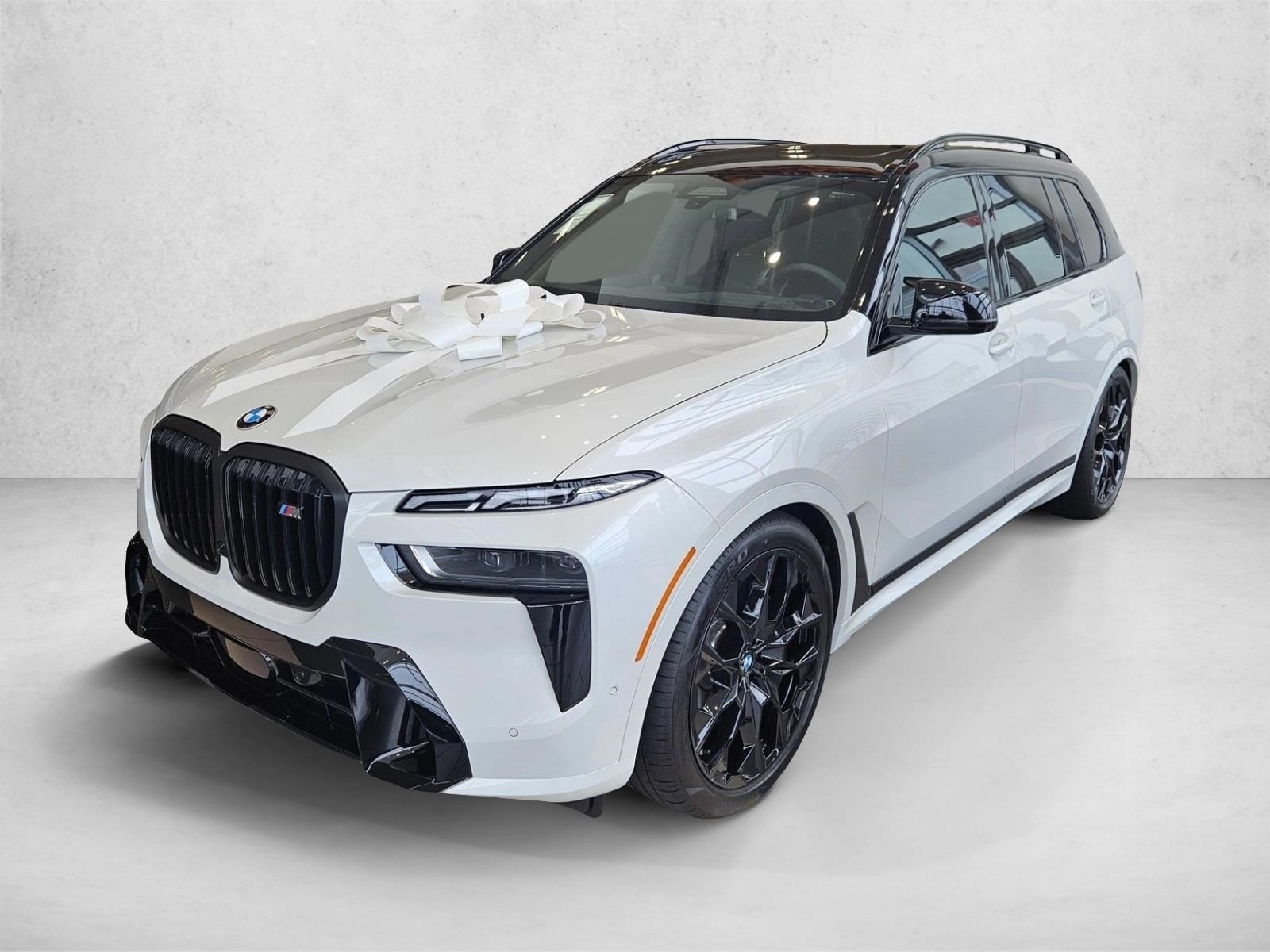 2026 BMW X7 M60i's photo