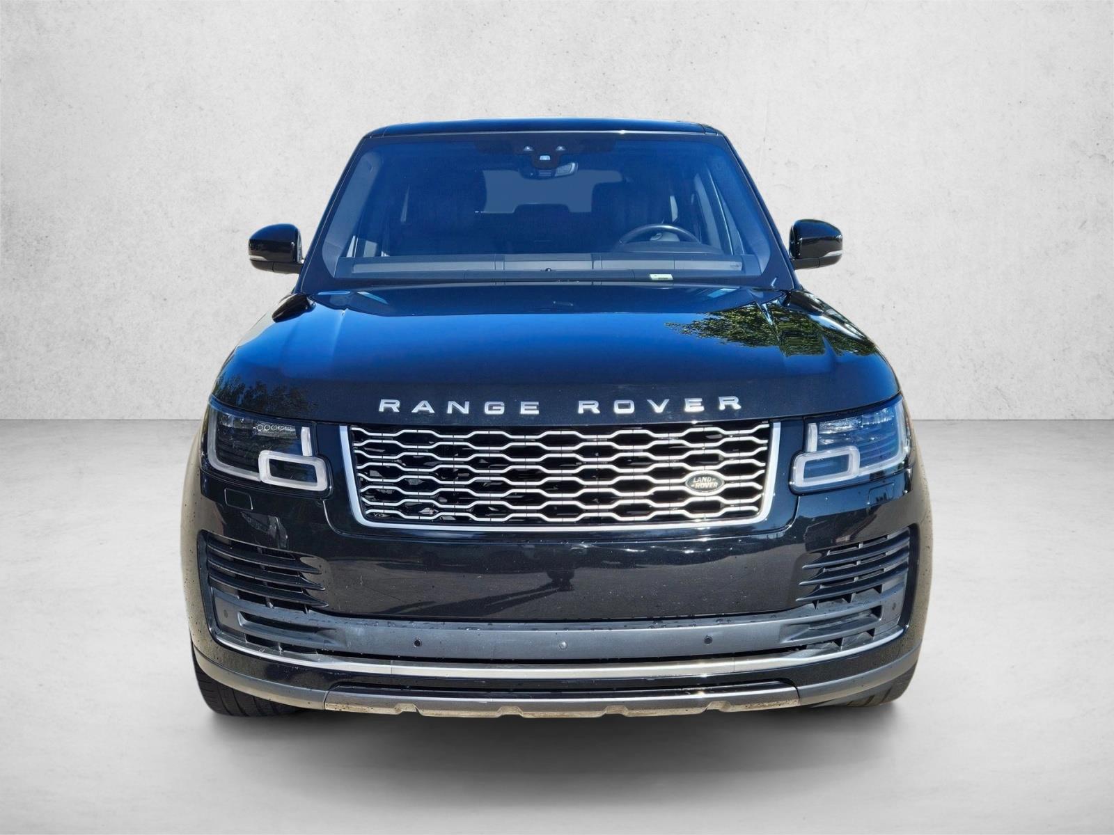 2020 Land Rover Range Rover P525 HSE photo 2