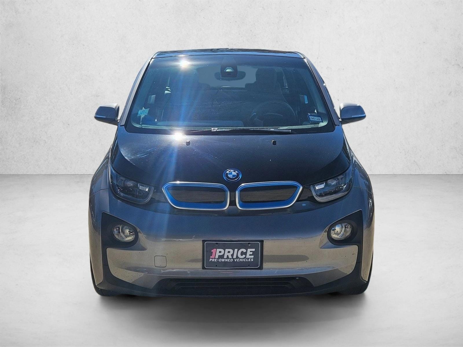 Used 2014 BMW i3 Base with VIN WBY1Z4C56EV273171 for sale in The Woodlands, TX