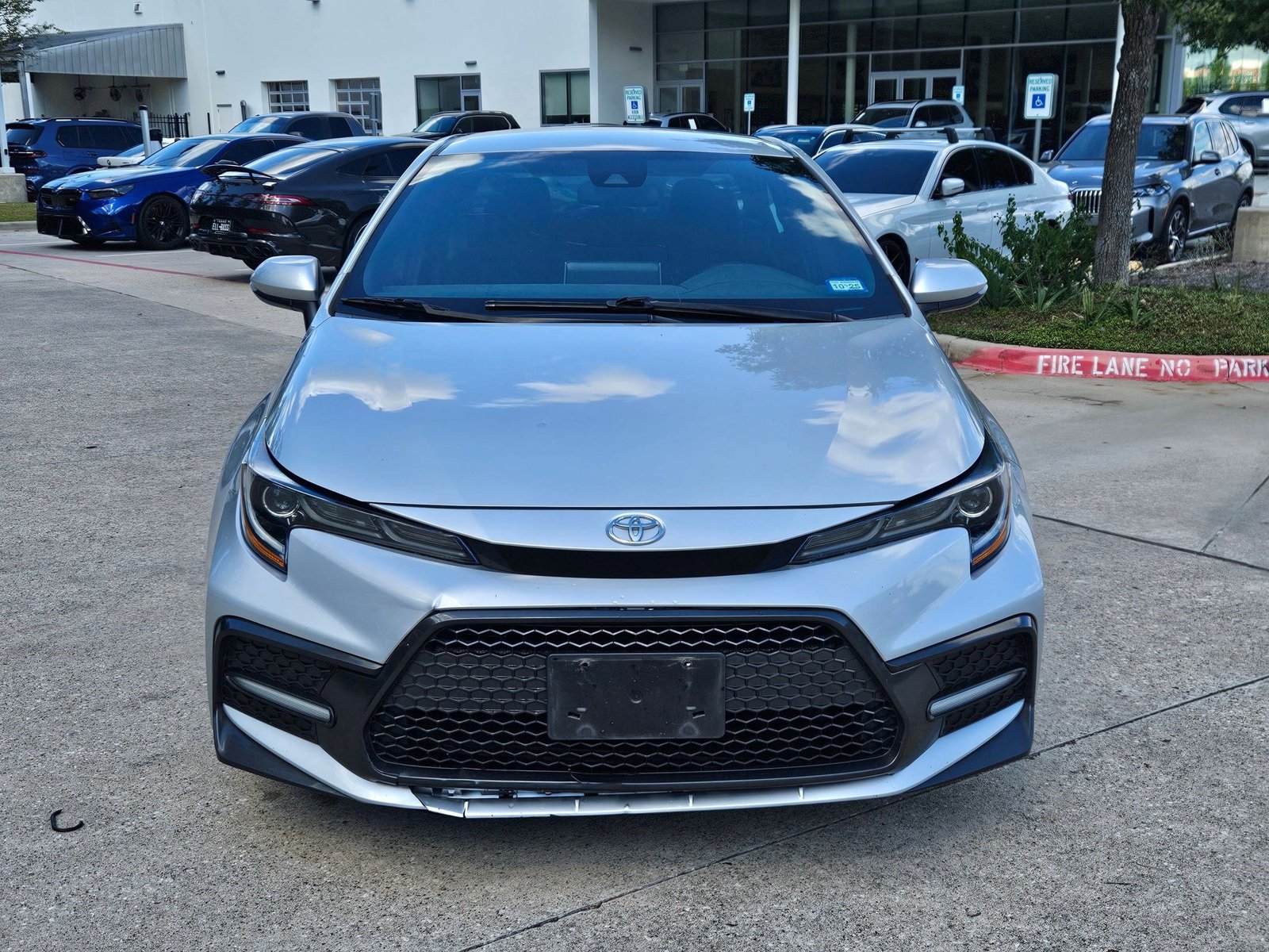 2021 Toyota Corolla SE photo 2