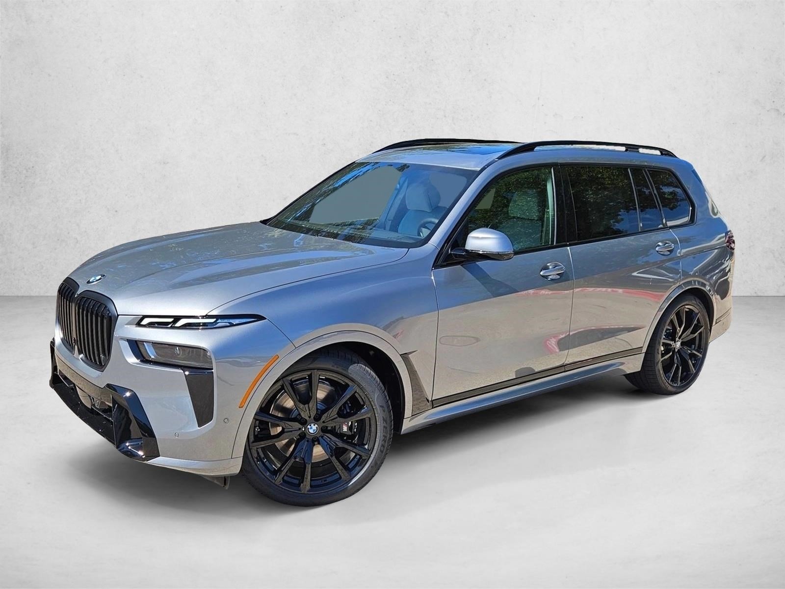 2026 BMW X7 40i's photo