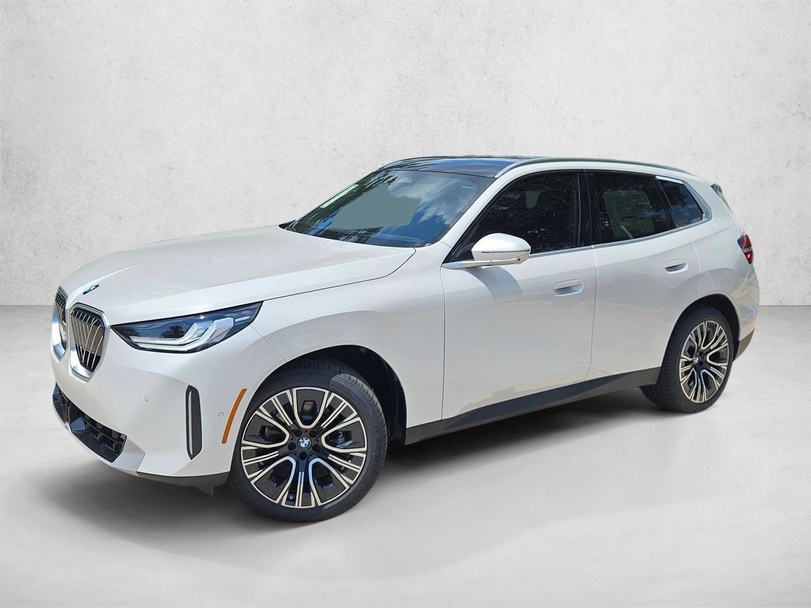 2025 BMW X3 30's photo