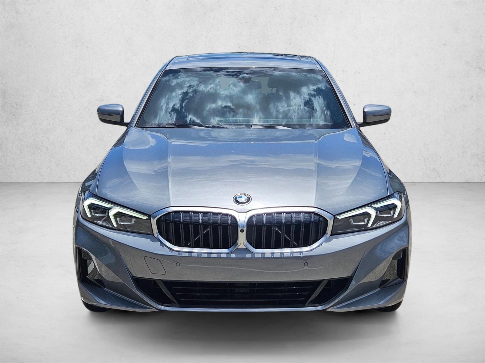 2025 Bmw 330i photo 2