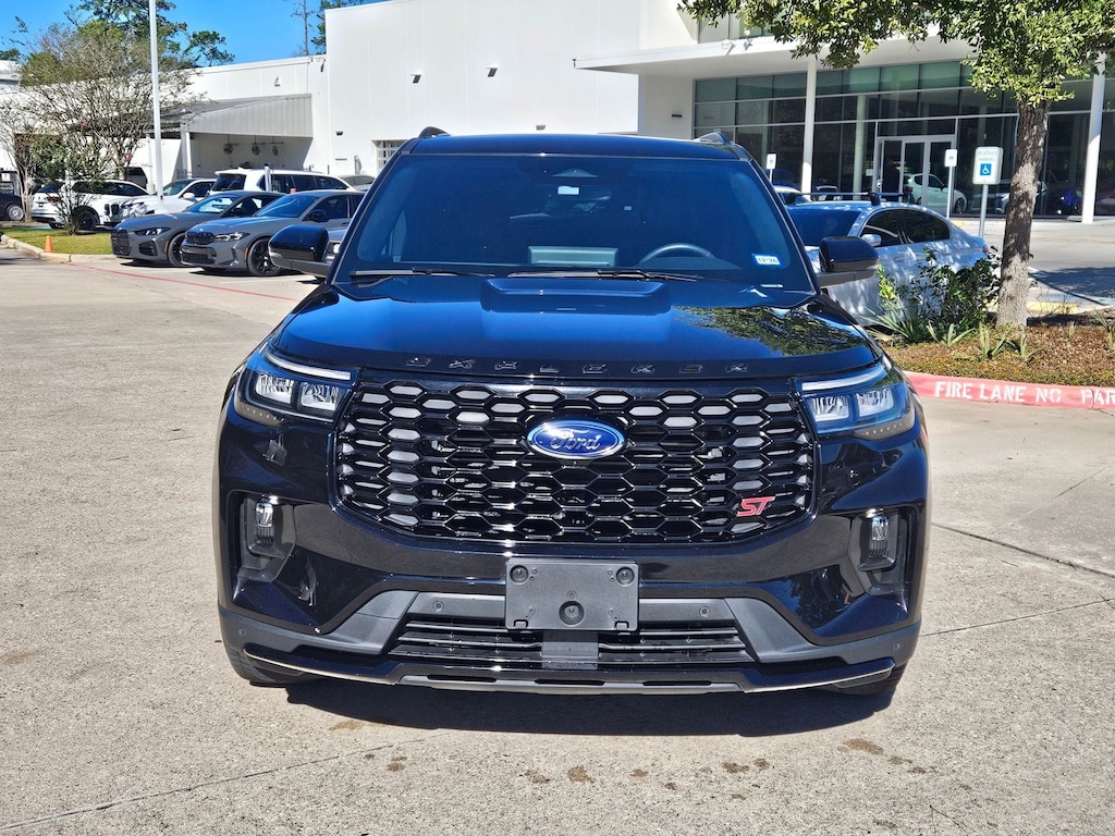 Used 2025 Ford Explorer ST SUV