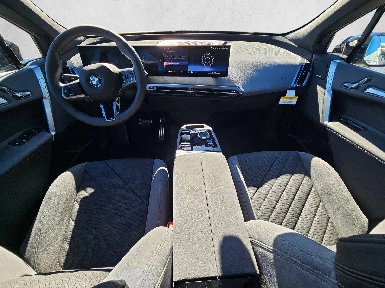 2026 BMW iX 60 - Photo 16