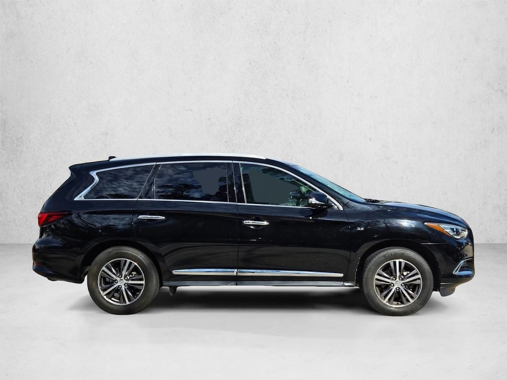 Used 2018 INFINITI QX60 SUV