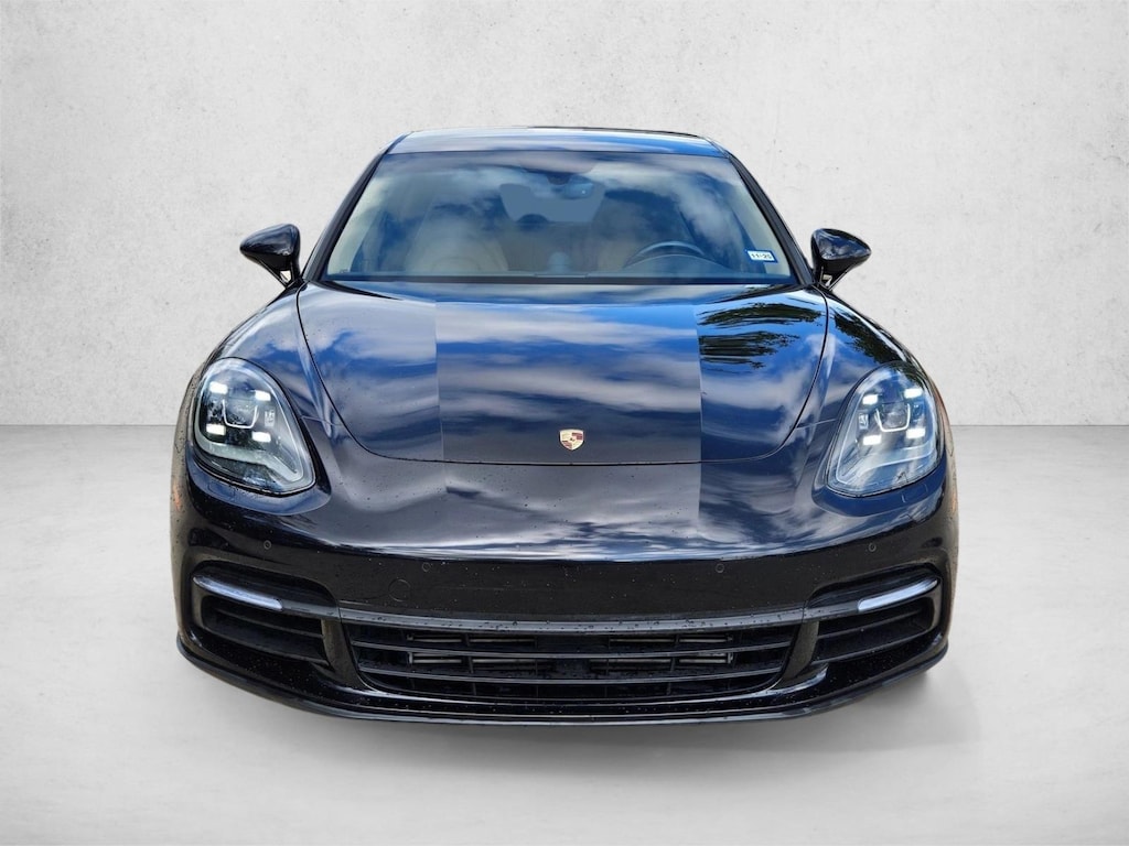 Used 2018 Porsche Panamera  Sedan