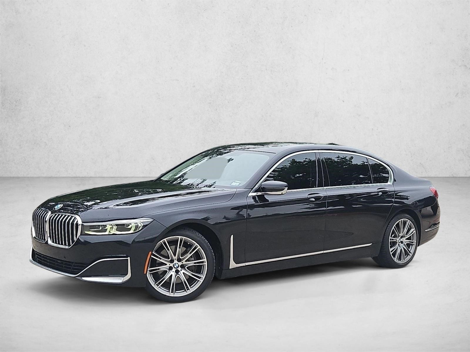 2020 BMW 7 Series 740i's photo