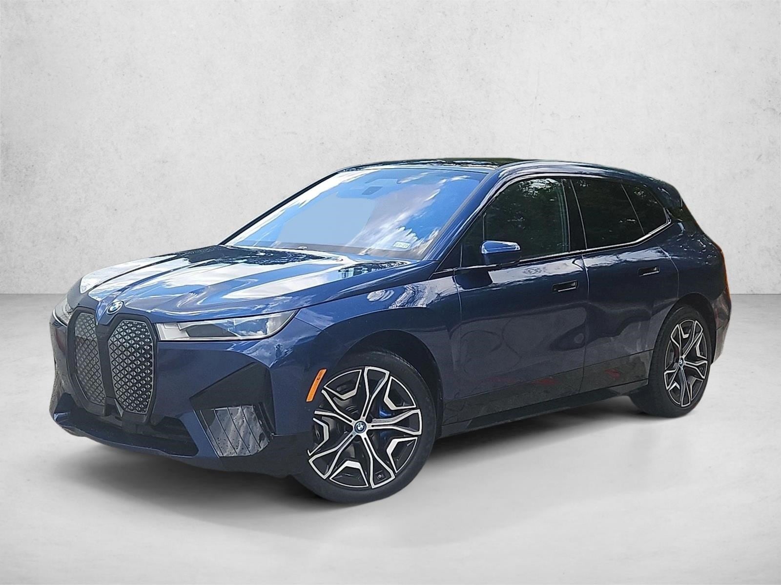 2025 BMW iX
