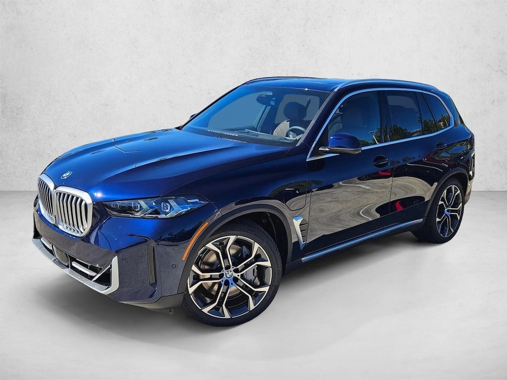 New 2026 BMW X5 PHEV xDrive50e SUV