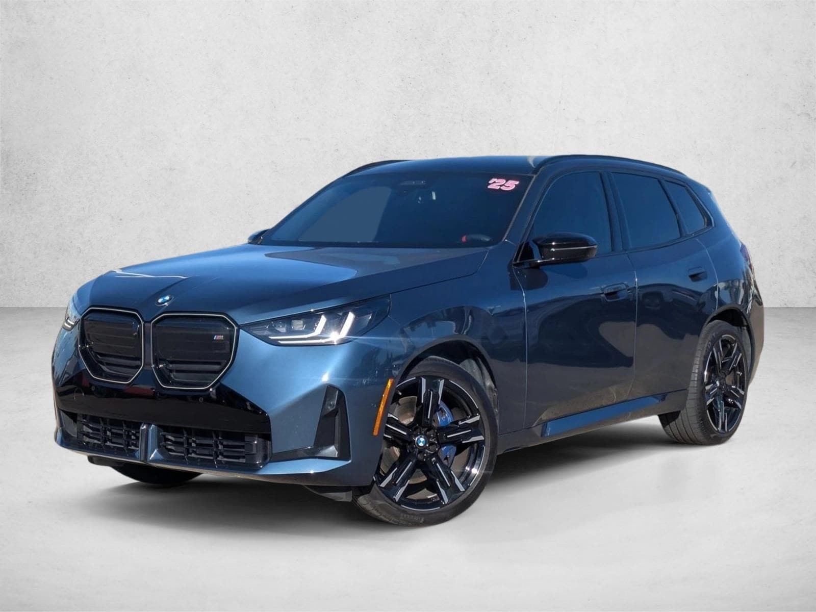 2025 BMW X3 M50's photo