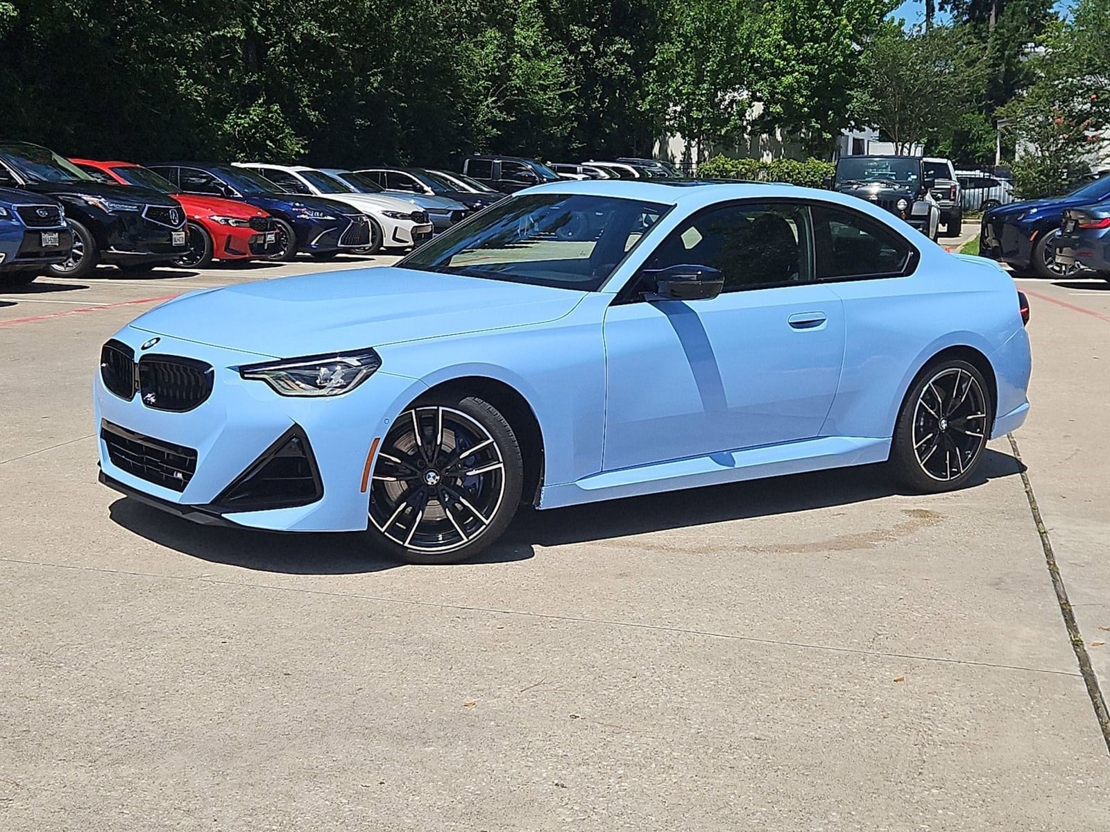 2025 BMW 2 Series M240i Coupe's photo