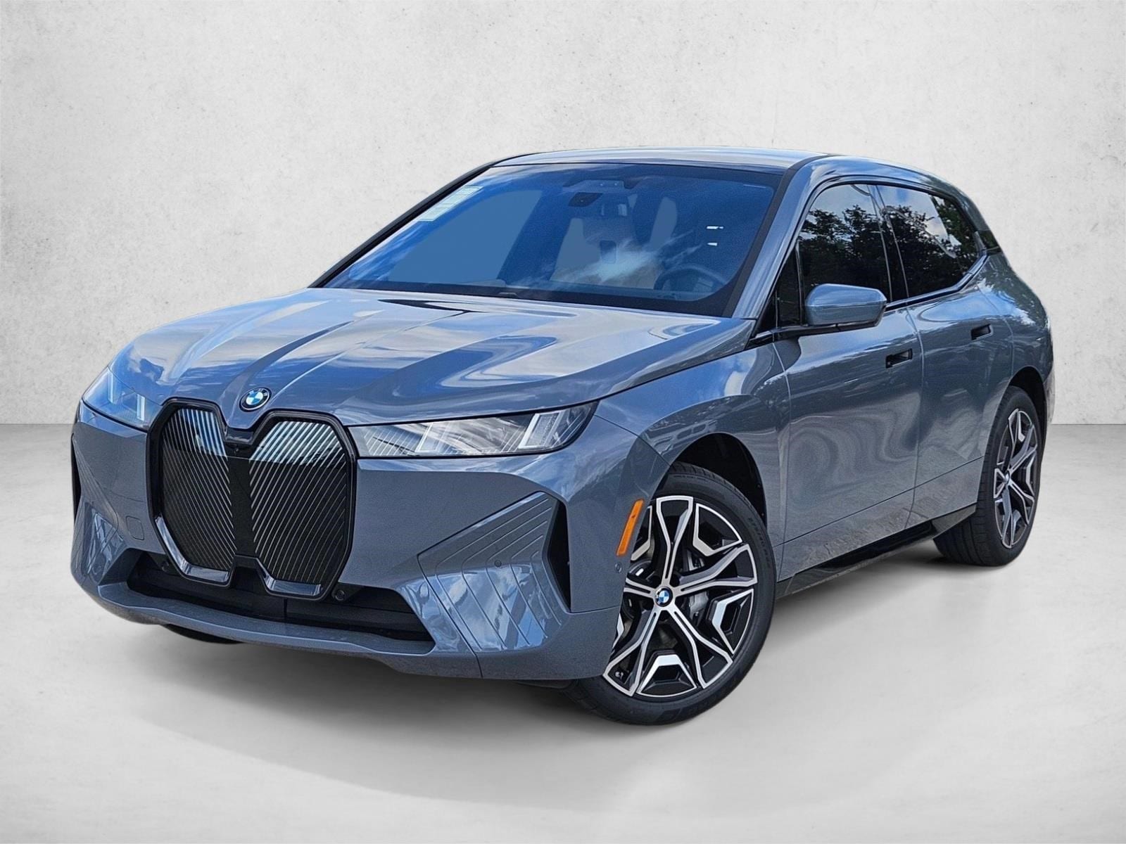 2026 BMW iX 45's photo