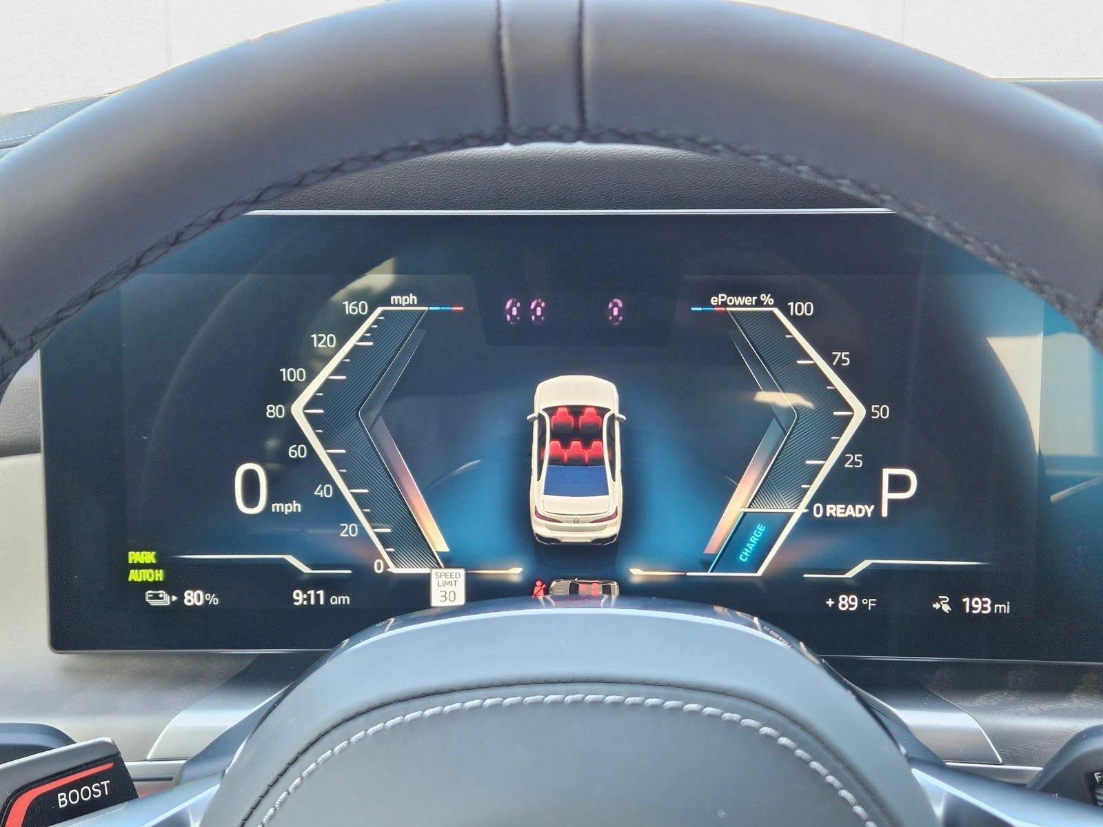 2025 BMW i7 50 - Photo 10