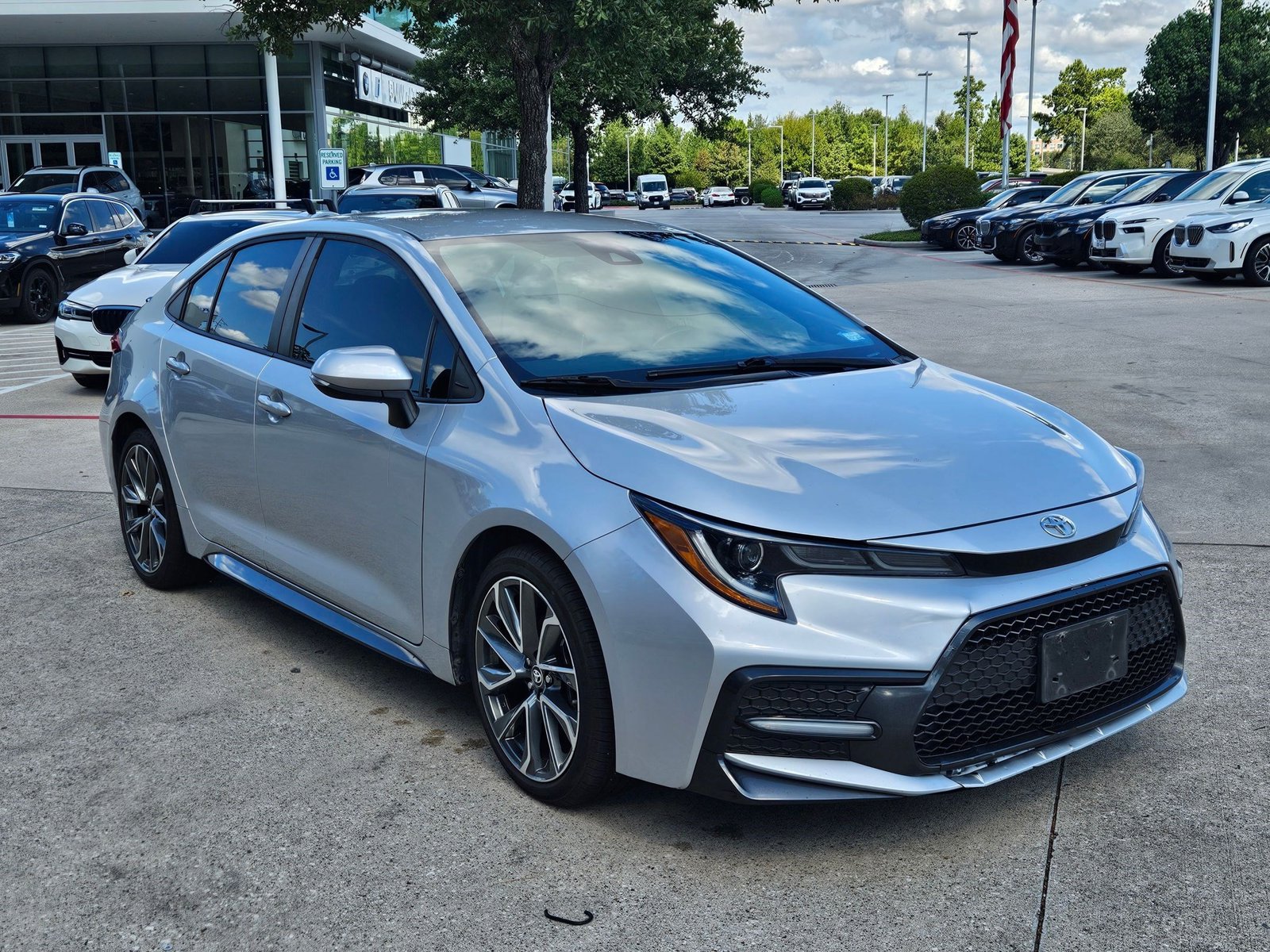 2021 Toyota Corolla SE photo 3