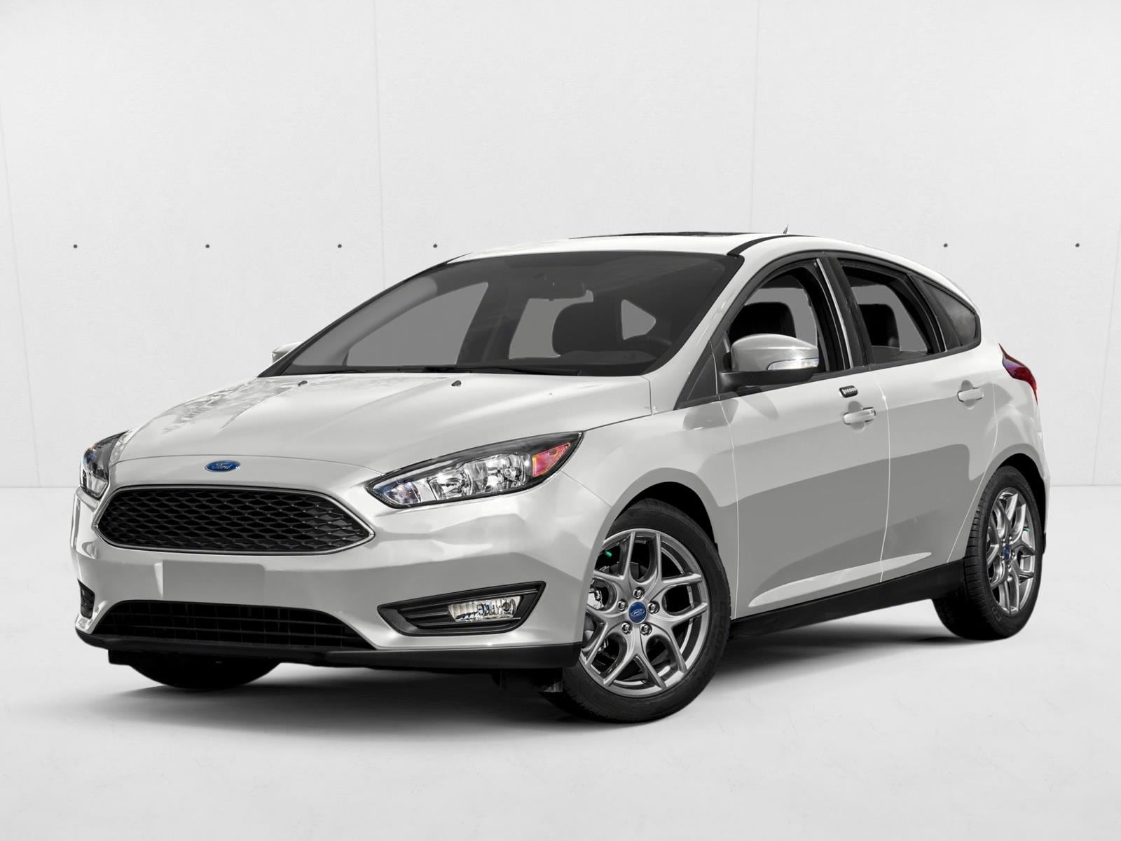 2015 Ford Focus SE's photo