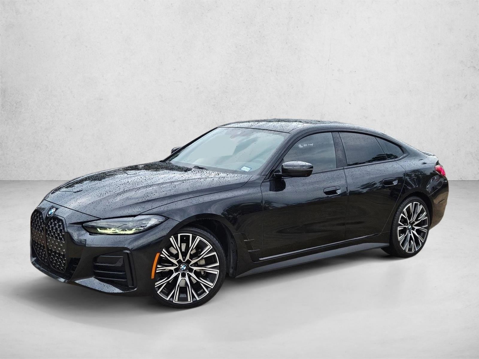 2022 BMW 4 Series 430i's photo