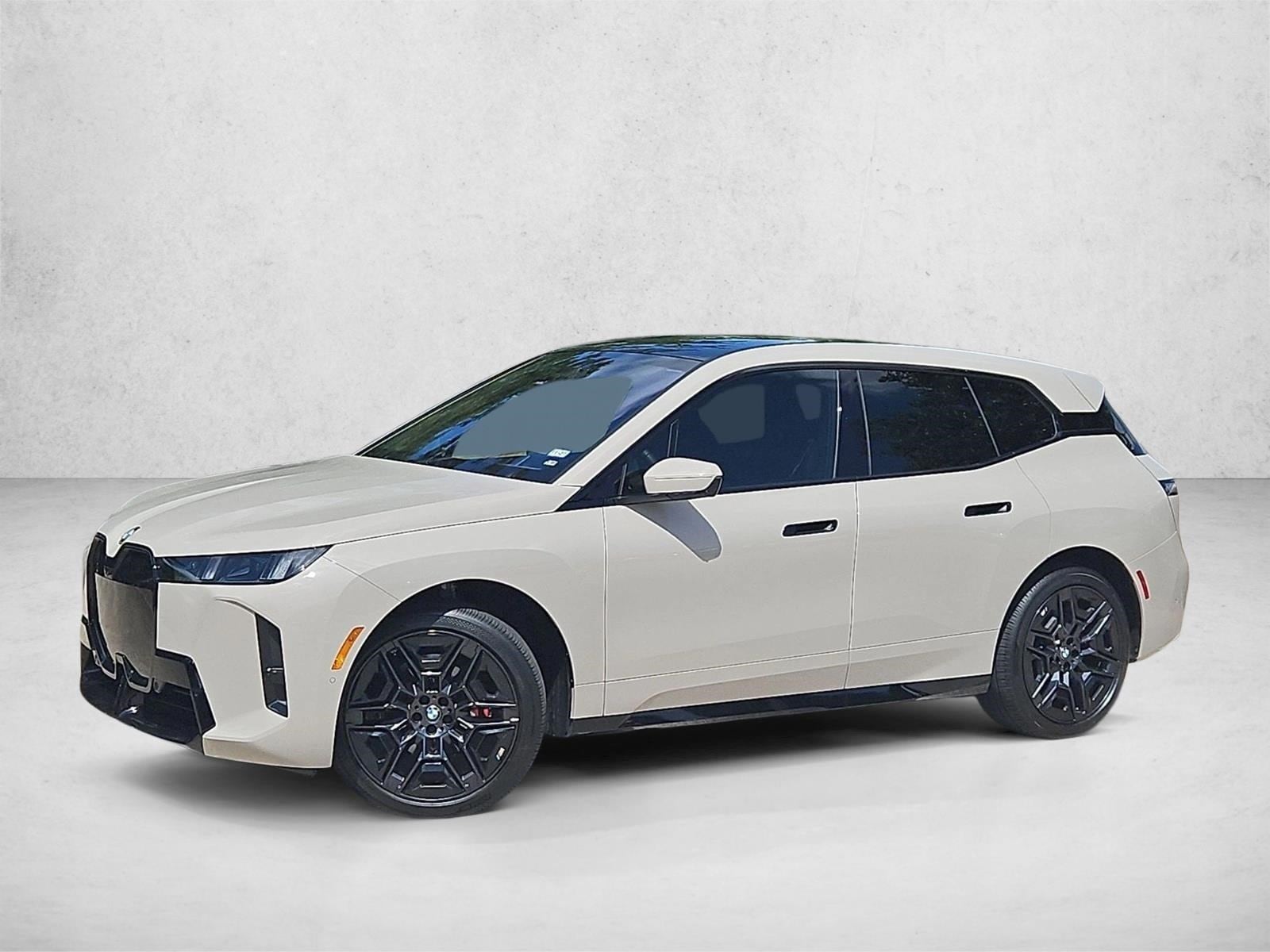 2026 BMW iX xDrive45's photo