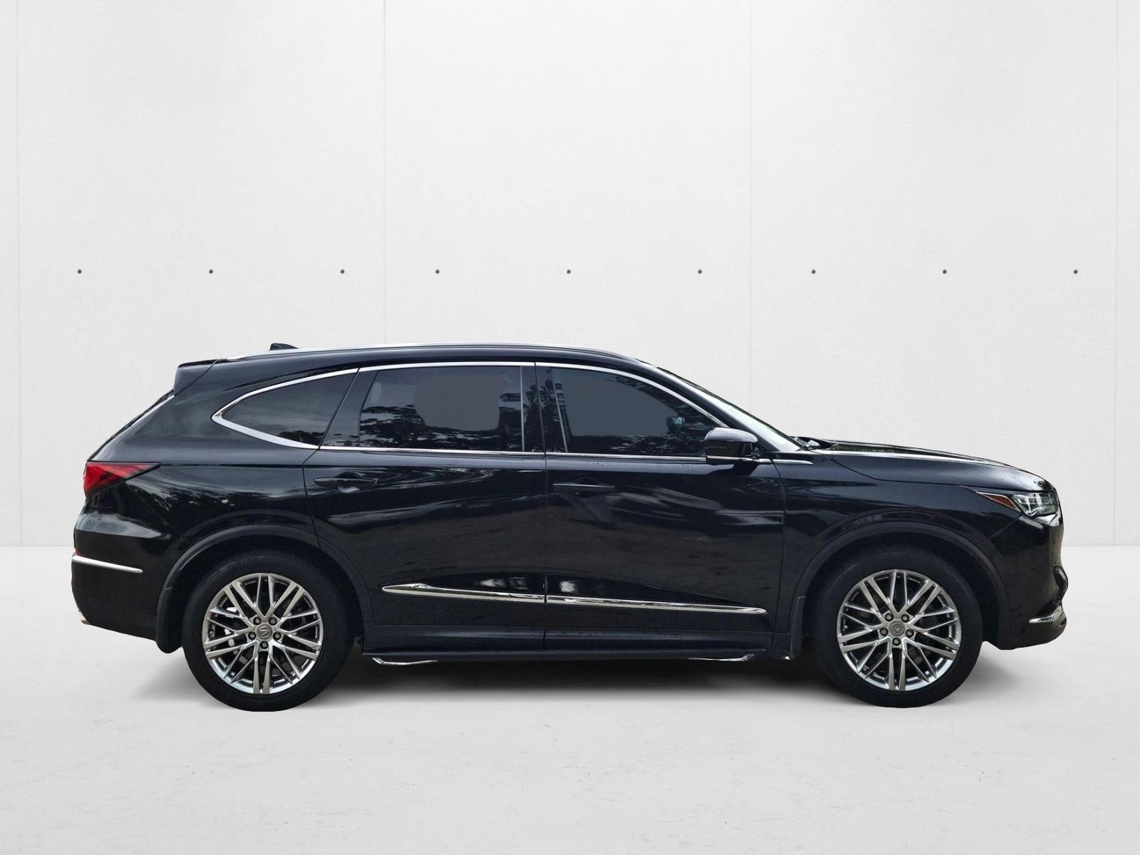 2023 Acura MDX SH-AWD Advance photo 2