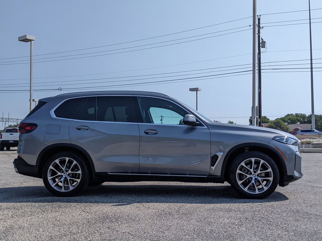 Used 2024 BMW X5 xDrive40i SUV