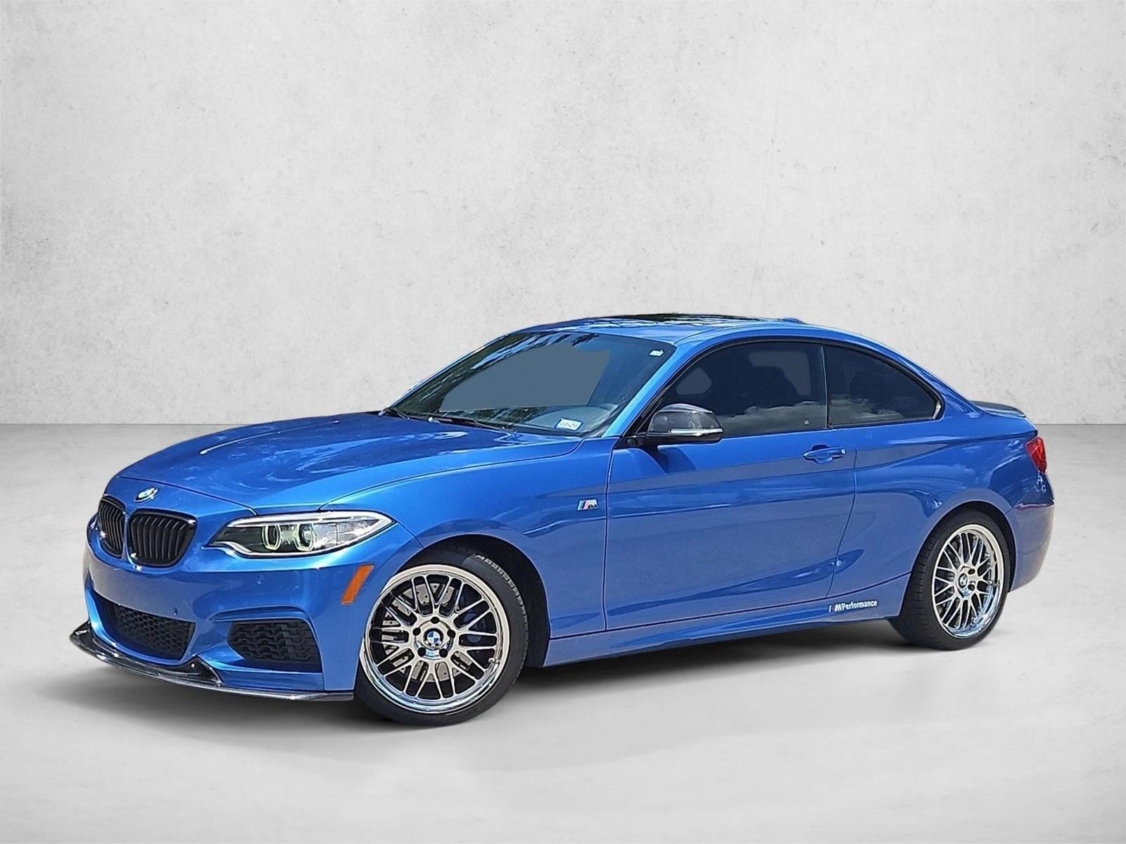 2016 BMW 2 Series M235i Coupe's photo